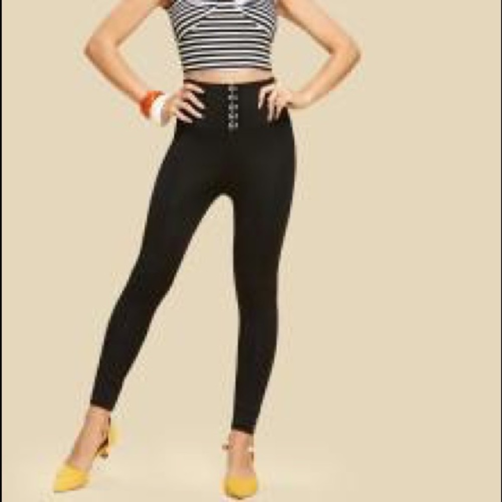 Hook And Eye Solid Skinny Leggings